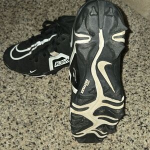 Nike Kids Black and White Sneakers